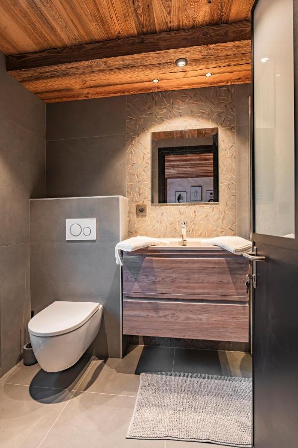 לה ג'ט Chalet Charming B And B מראה חיצוני תמונה