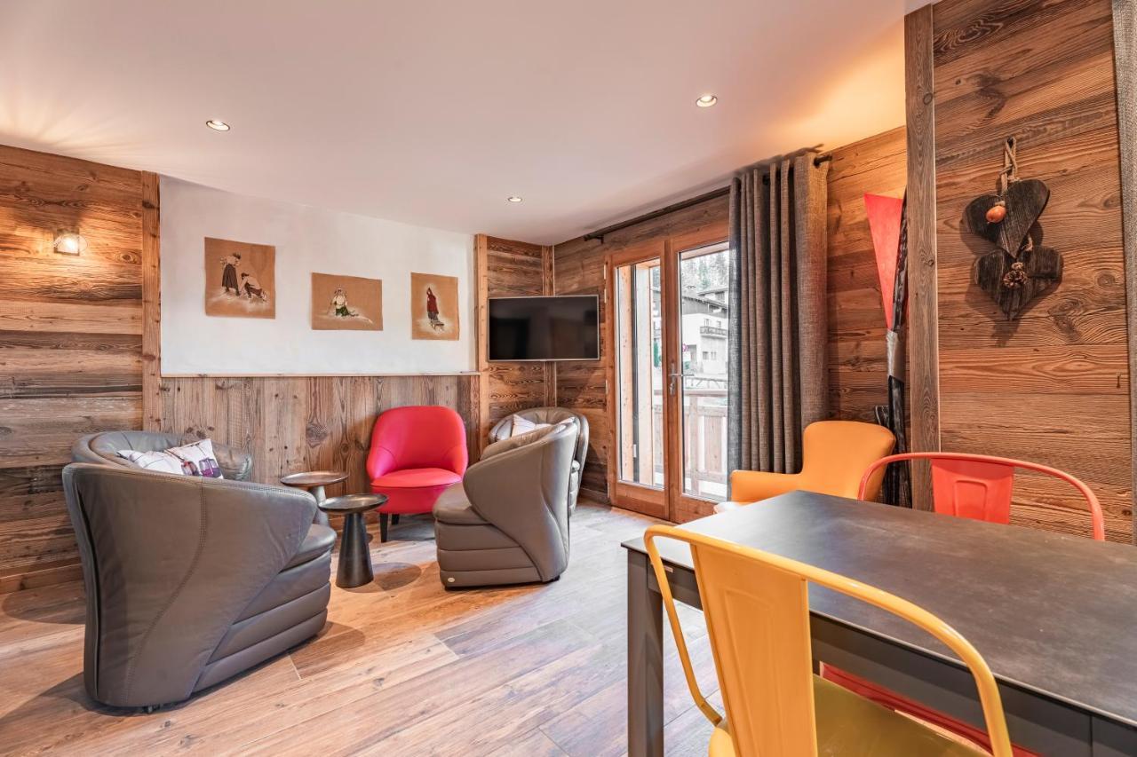 לה ג'ט Chalet Charming B And B מראה חיצוני תמונה