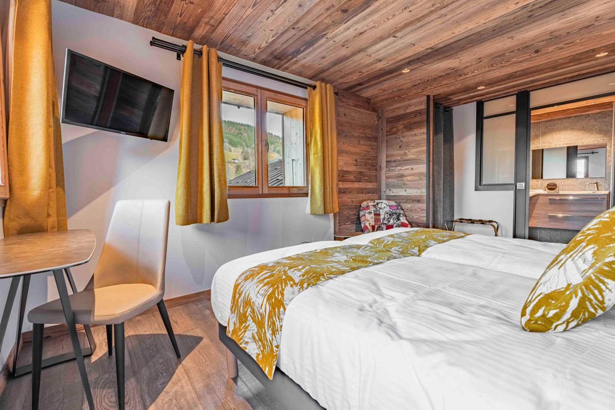 לה ג'ט Chalet Charming B And B מראה חיצוני תמונה