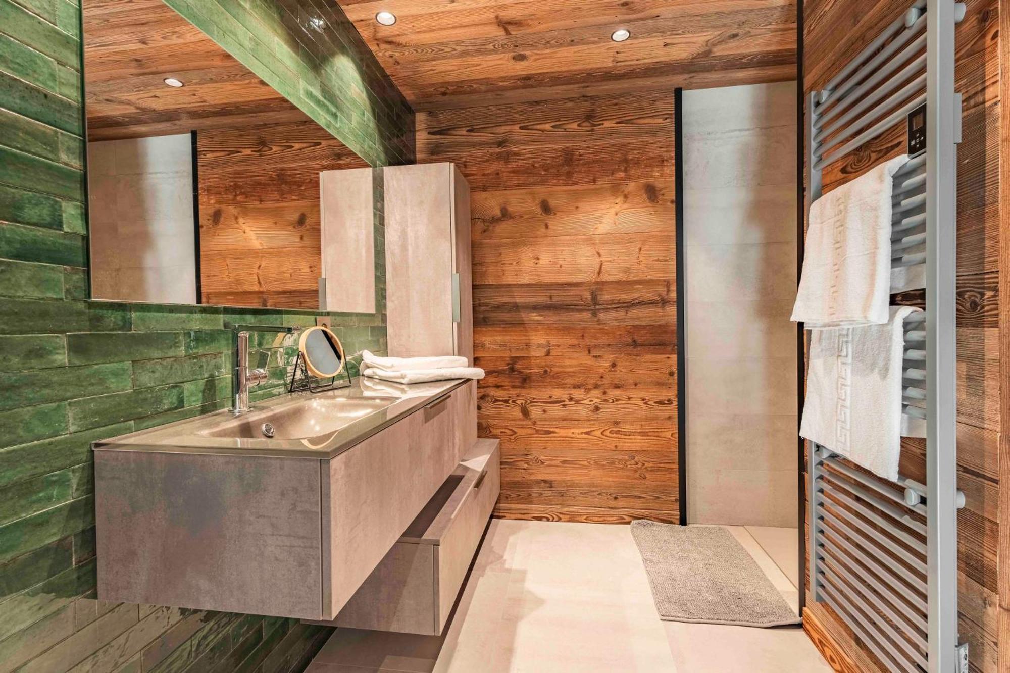 לה ג'ט Chalet Charming B And B מראה חיצוני תמונה